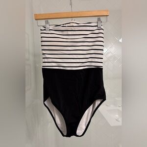 VICTORIA'S SECRET • Women's Strapless Swimsuit • Size M